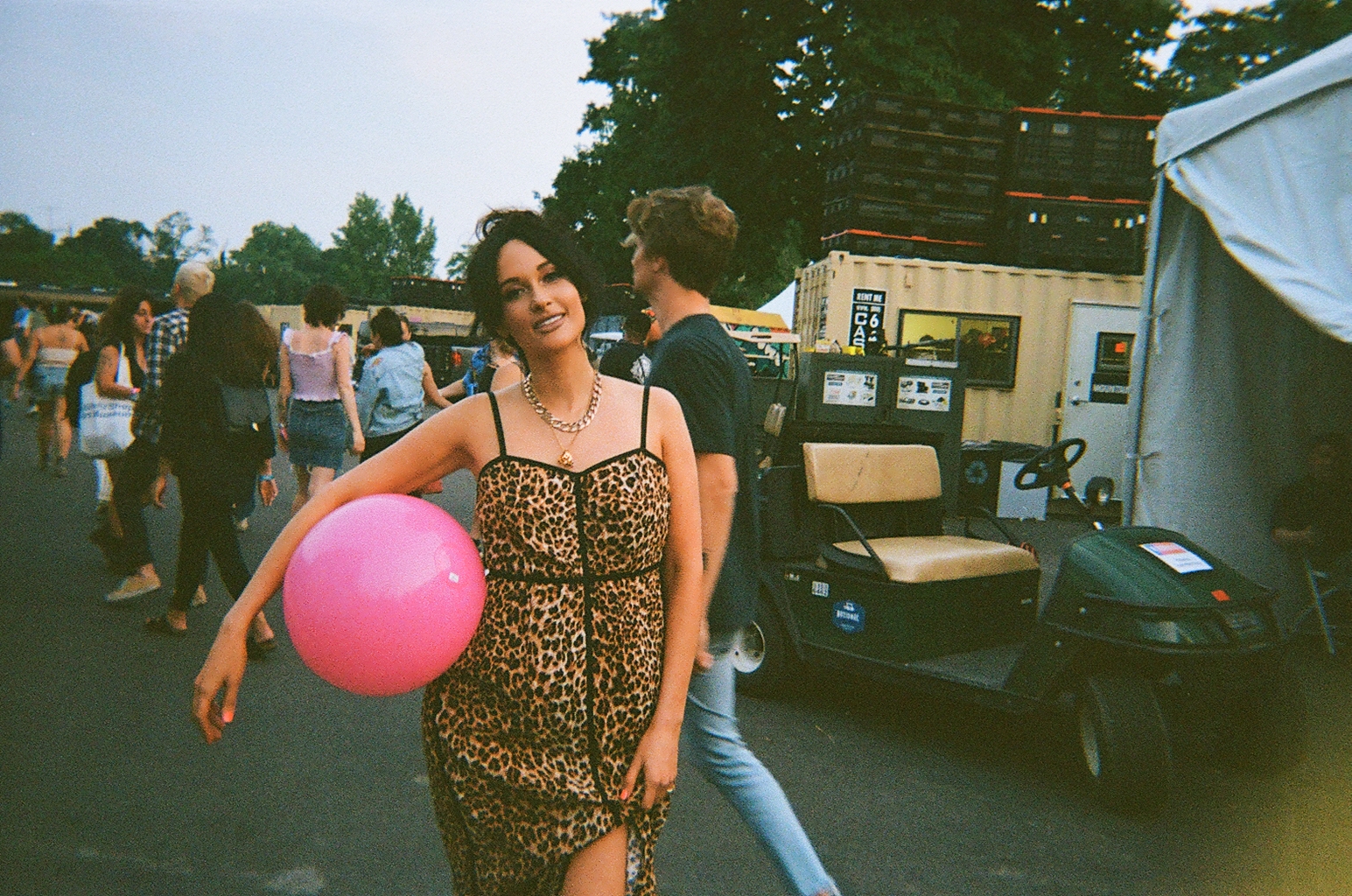  Country sweetheart Kasey Musgraves having a ball backstage before her set.