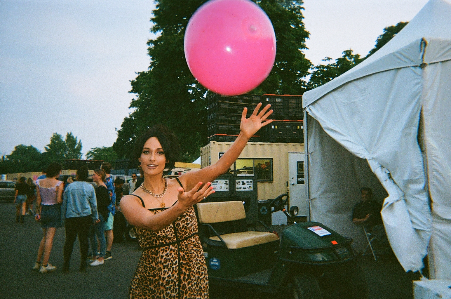 Country sweetheart Kasey Musgraves having a ball backstage before her set.