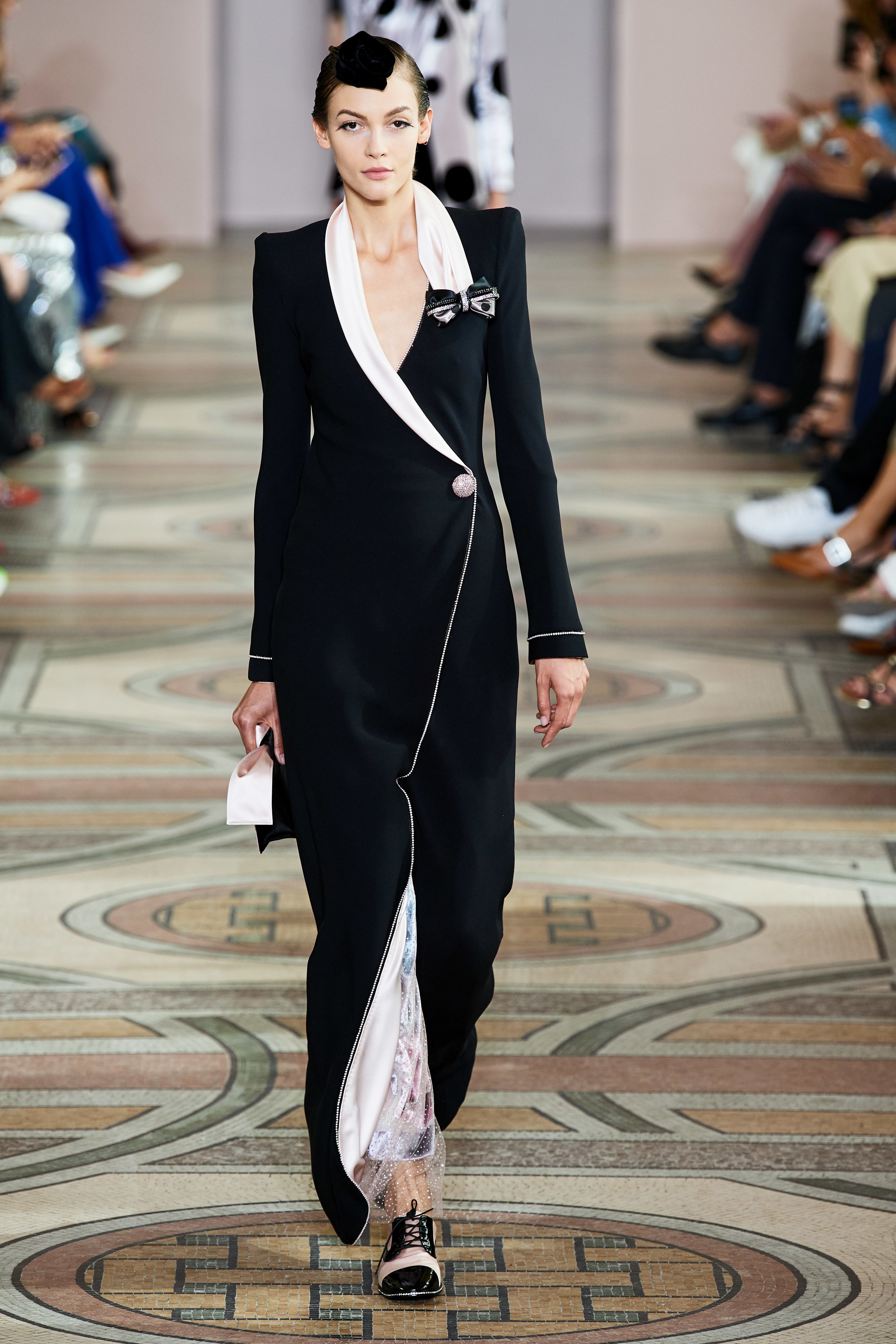 Armani Privé FW19 Couture Brings Even More Sparkle to Paris - V Magazine