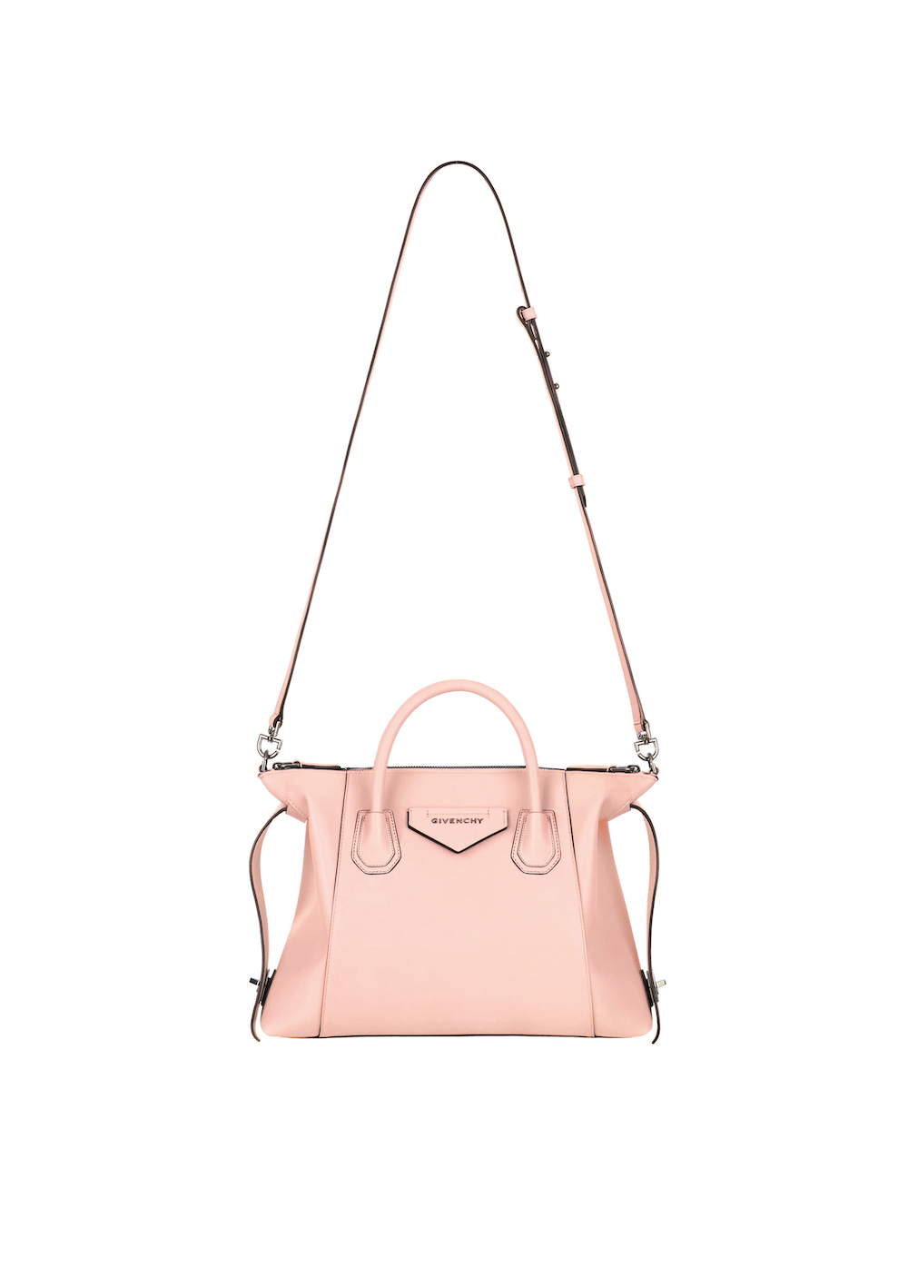 Givenchy gets a makeover - the Antigona Bag reinvented
