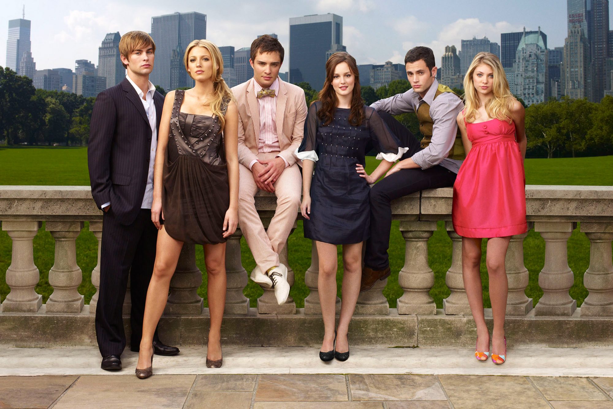 Spotted on the steps of the MET: the Cast of the Gossip Girl Reboot.