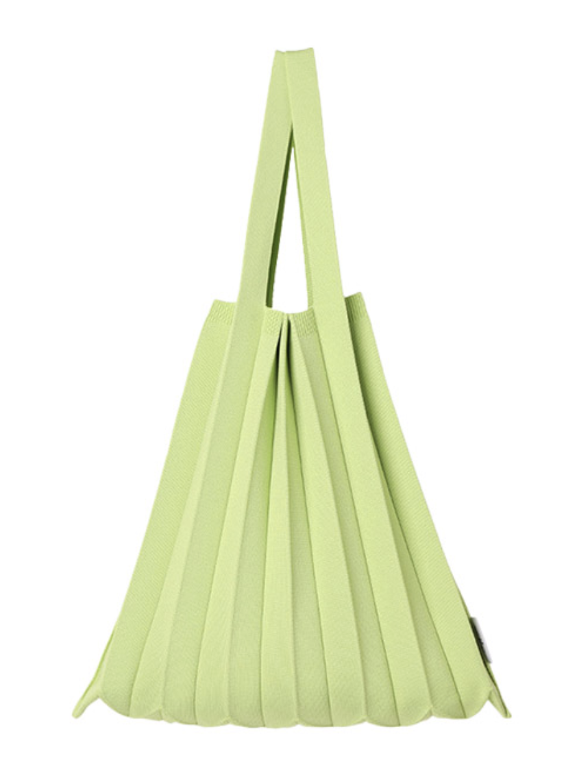 10 Bags for Spring That Are Cute and Colorful - V Magazine
