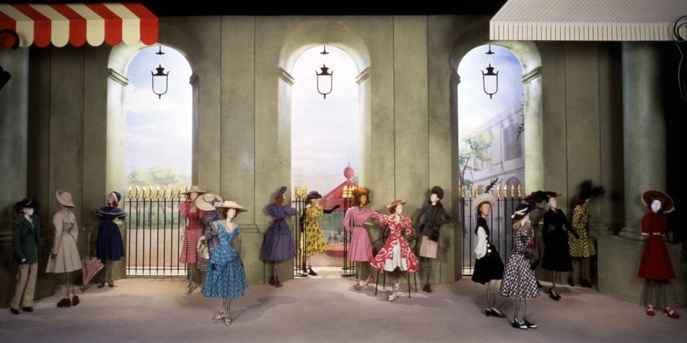  The original sets for Théâtre de la Mode were destroyed, but new ones were created to display the figurines, which can be seen at Maryhill Museum of Art.