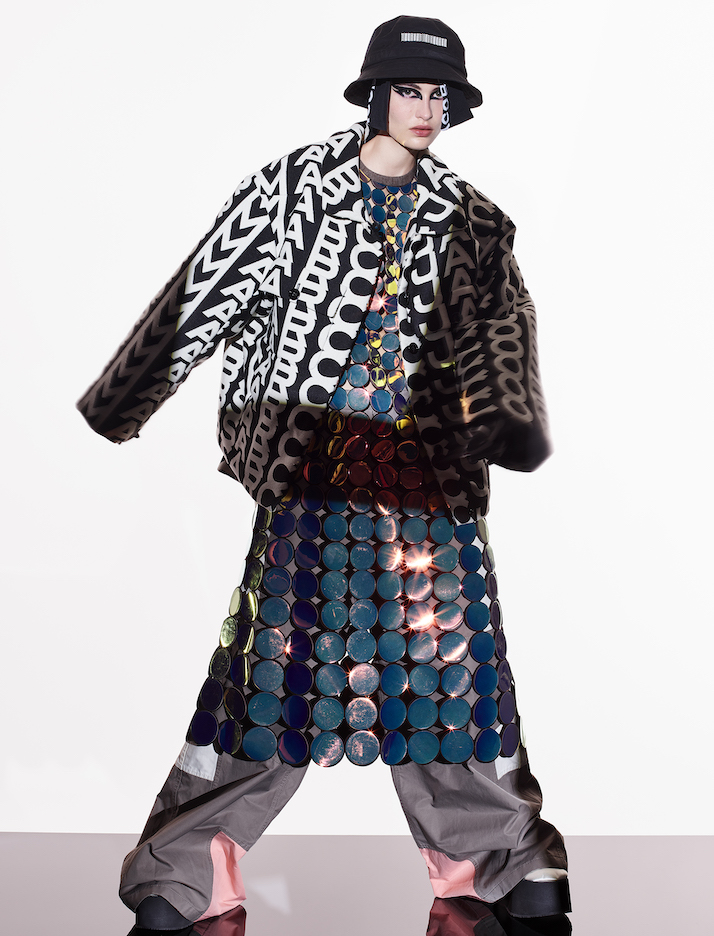 Marc Jacobs Fall Winter 2021-2022 - RUNWAY MAGAZINE ® Collections