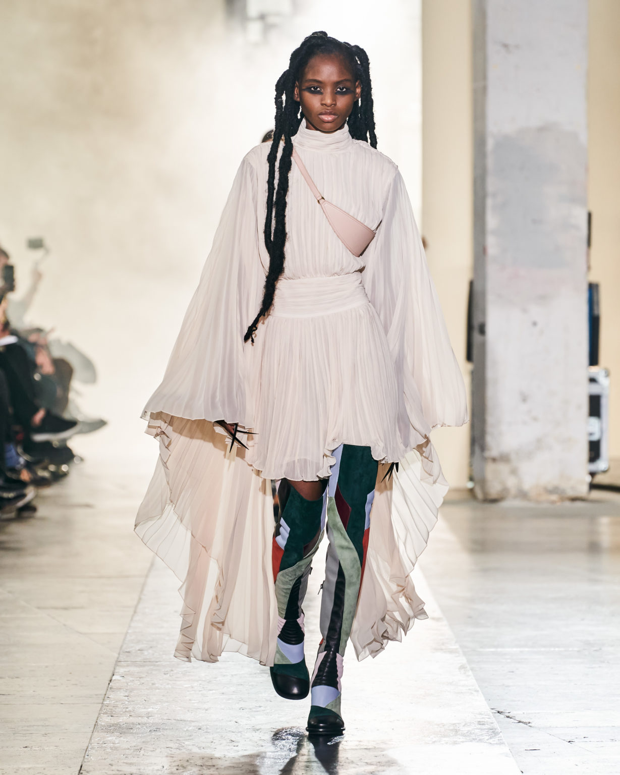 ROCHAS Fall/Winter 2022/23 Collection Is A Medieval Masterpiece