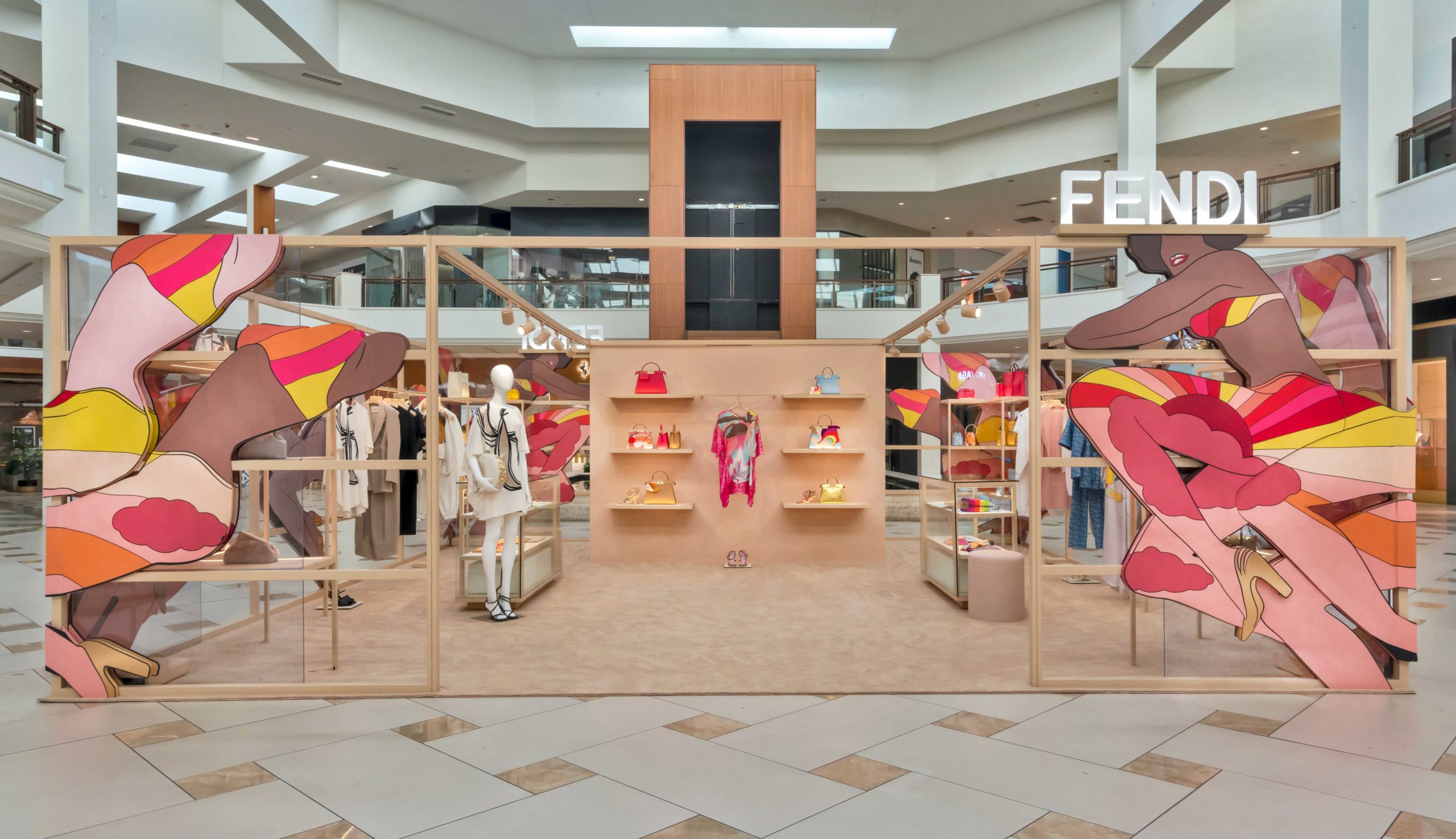 Fendi - A glimpse at our new pop-up store inside Printemps
