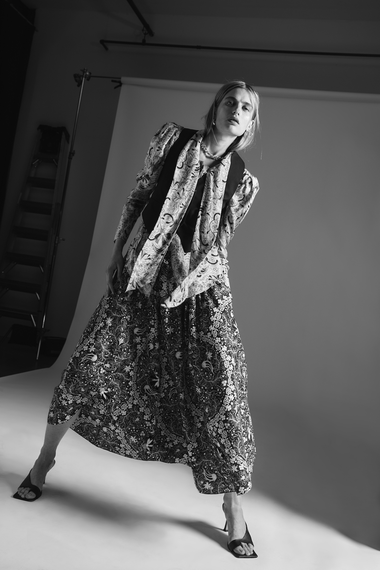  A look from the MARIA CHER pre-Fall 22 collection.