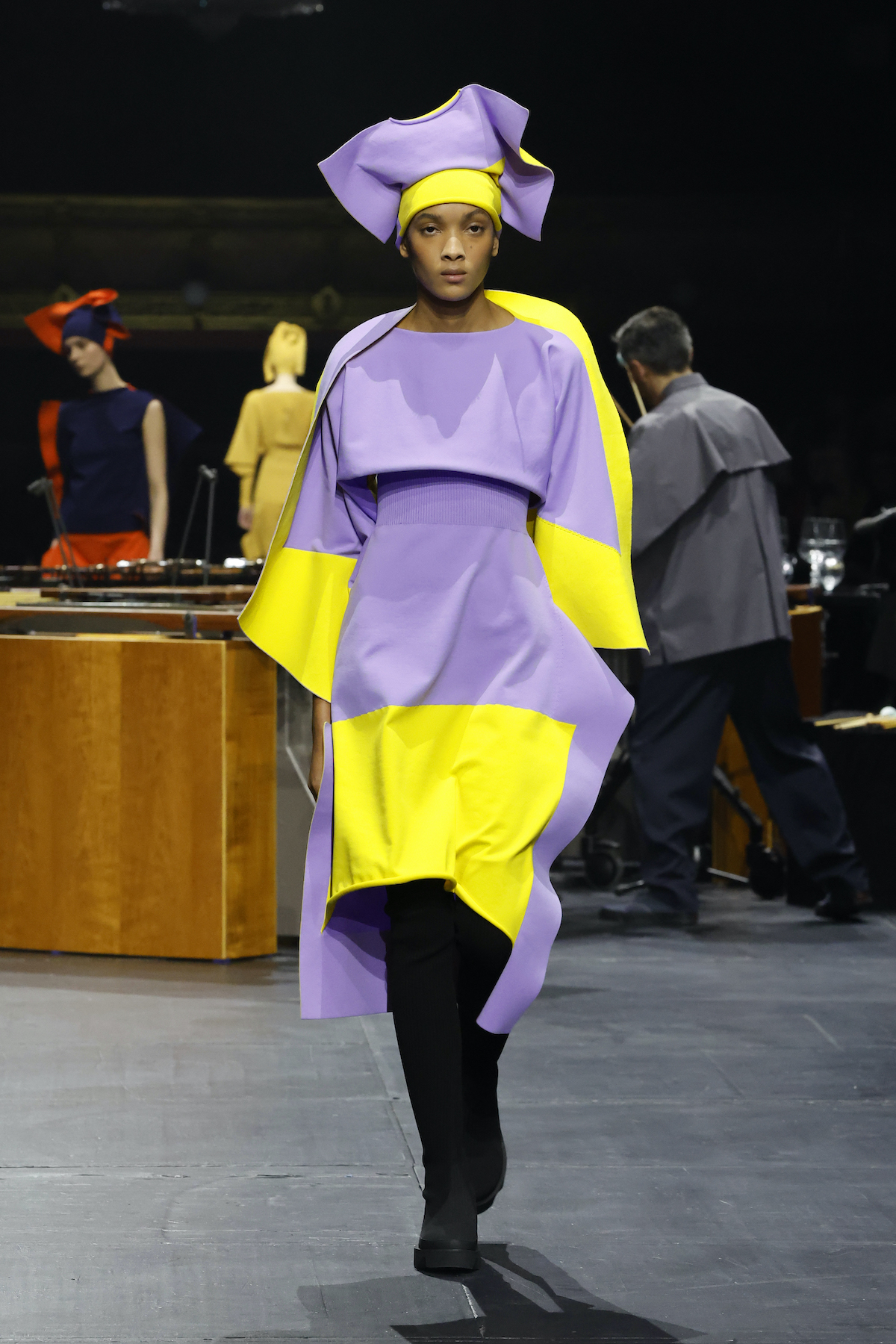 Issey Miyake FW23 Proves It's Chic to Be Square