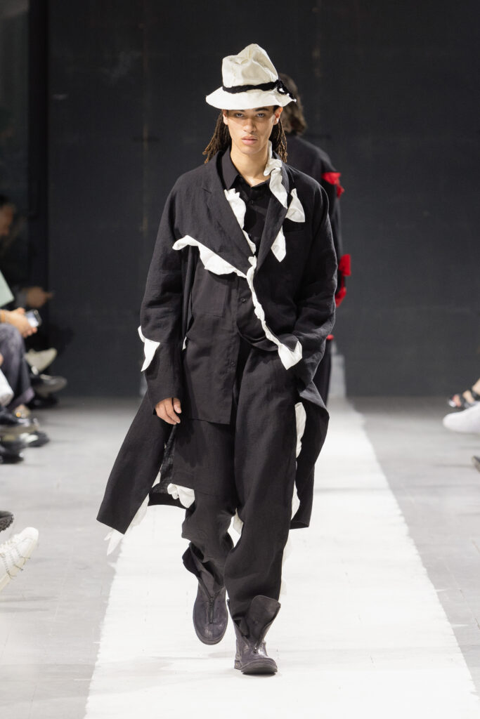 Yohji Yamamoto Goes For Dapper Tailoring For SS24 Men's Collection - V ...