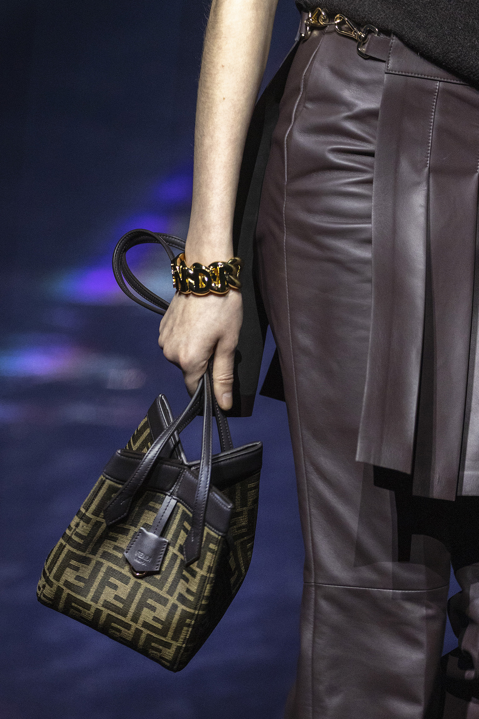 Fendi Introduces New “Origami” Bag - V Magazine