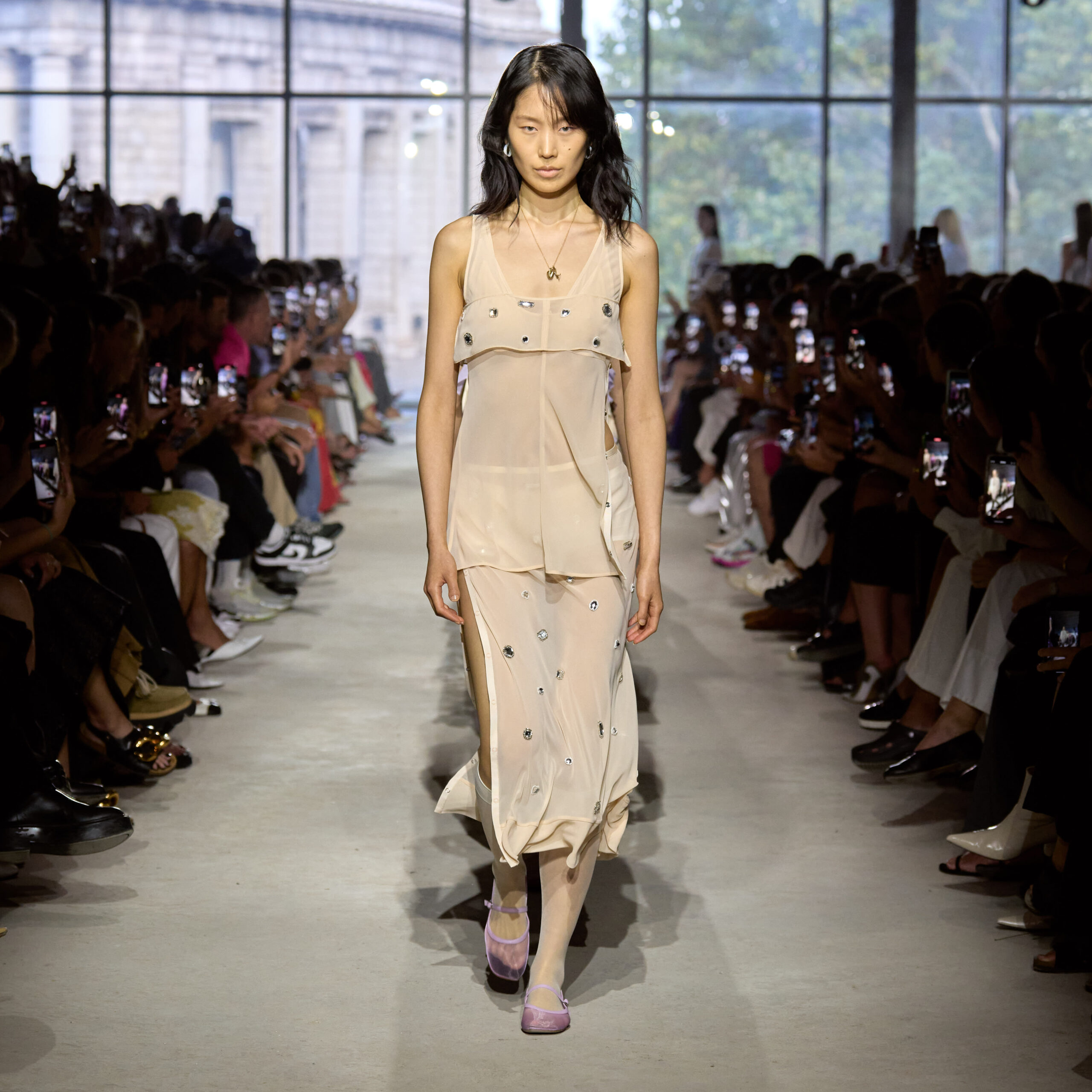 3.1 Phillip Lim Returns To NYFW With Collection Honoring New York's ...