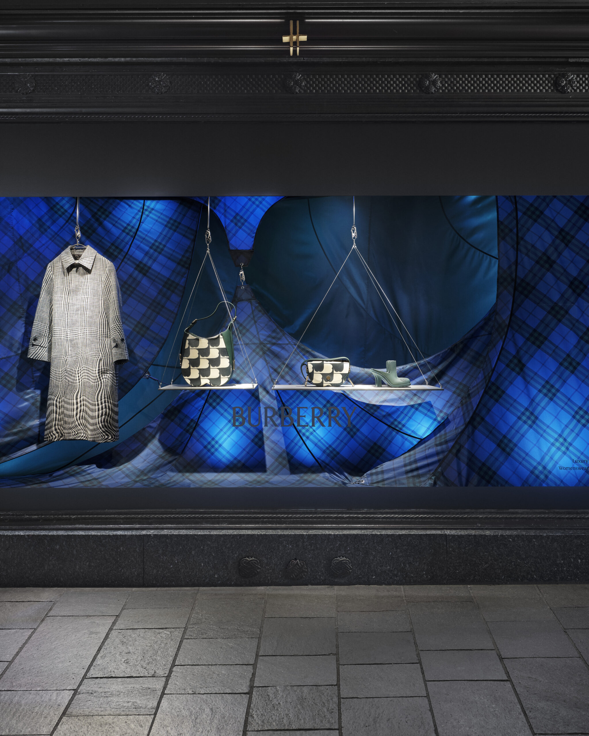 Burberry Turns Harrods Knight Blue With Takeover Installation - V Magazine