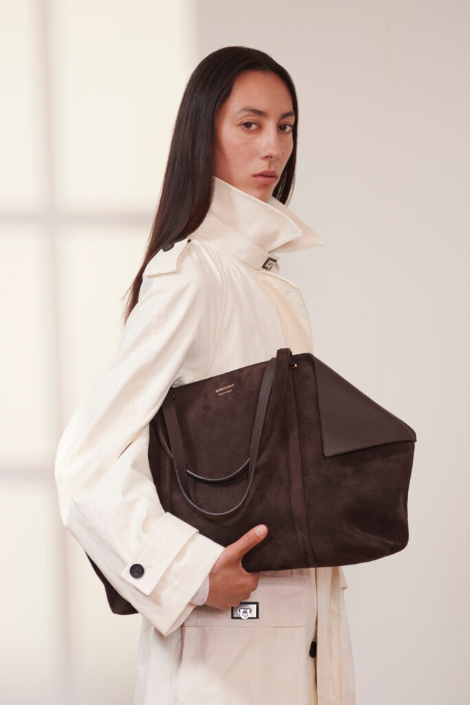 国内発送★FENDI★ノースリーブ Blazer Fendi Releases Winter 2021 Capsule - V Magazine