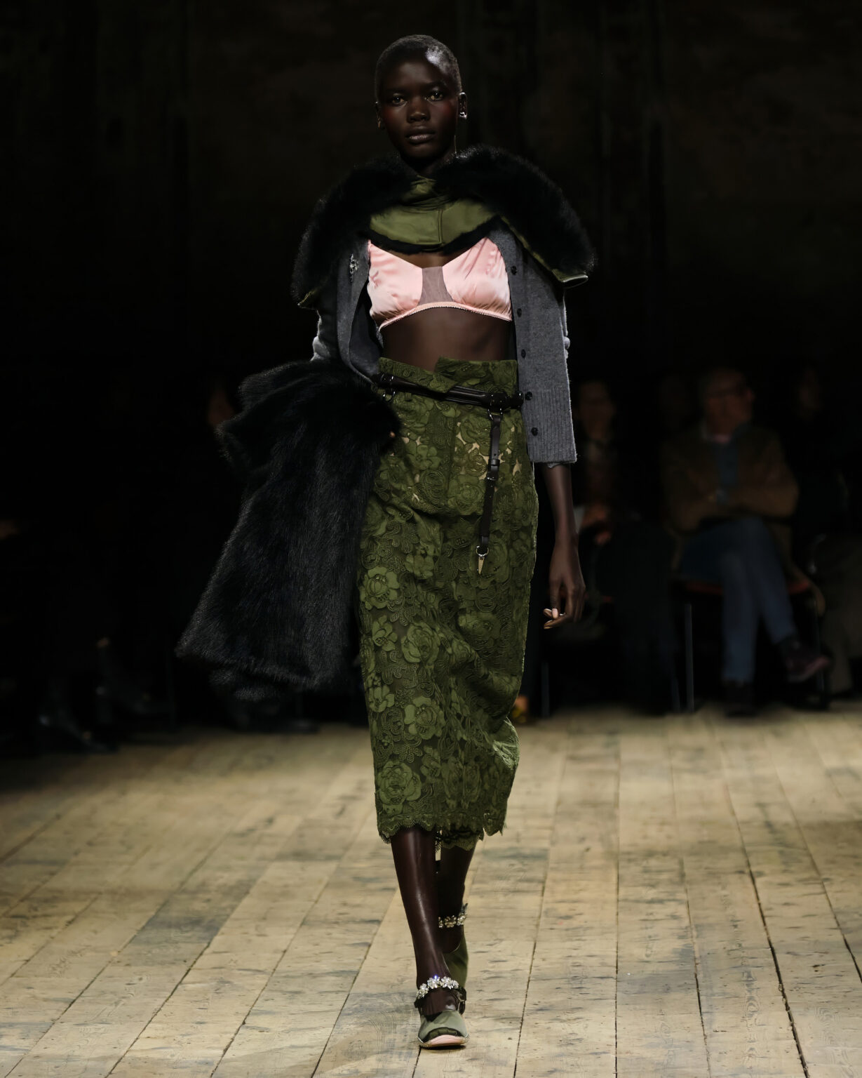 Simone Rocha’s FW26 Steps Into a Mythic World - V Magazine