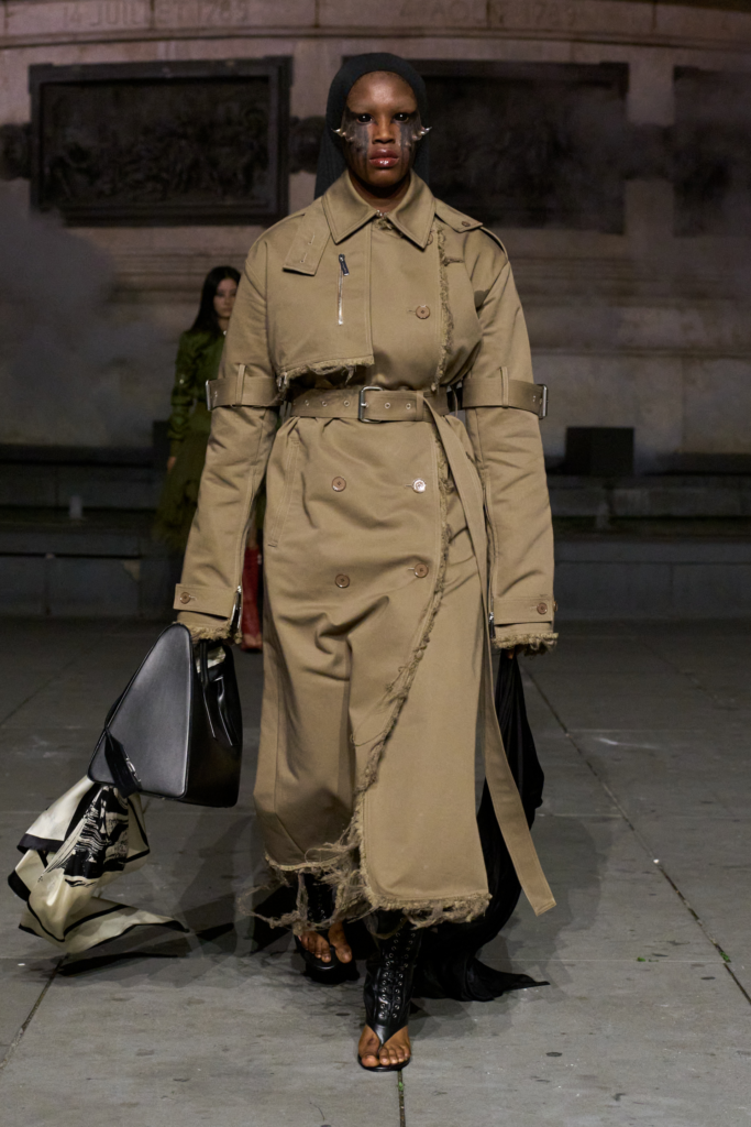 希少★IL NOVECENTO ・ STORIE DI MODA 匿名配送 Fiorucci Debuts their Spring/Summer 2023 Collection - V Magazine